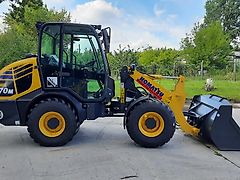 Komatsu WA70M-8