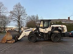 Komatsu WA 320-8 Klappsch. Hochlader WAAGE Schutzbel. Klim WA 320-8 Klappsch. Hochlader WAAGE Schutzbel. Klima