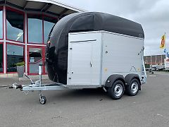 Pferdeanhänger Böckmann Big Champion SKA WCF Fahrwerk 2400 kg